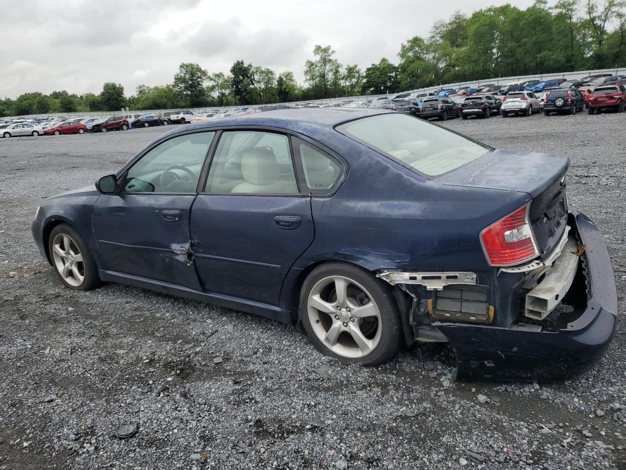 2007 Subaru Legacy 2.5I - Image 2