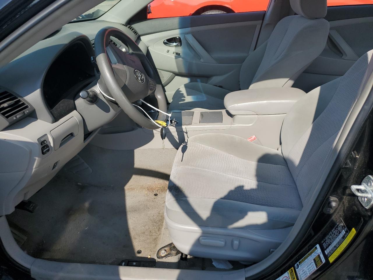 2011 Toyota Camry Base - Фото 7