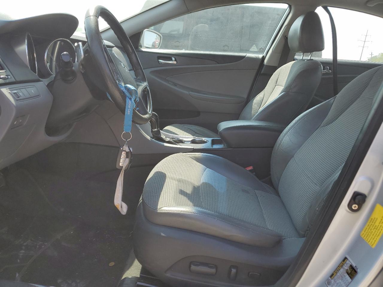 2011 Hyundai Sonata Se - Image 7