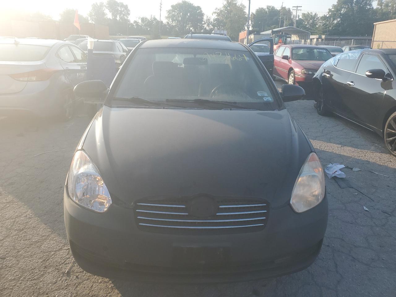 2009 Hyundai Accent Gls - Фото 5