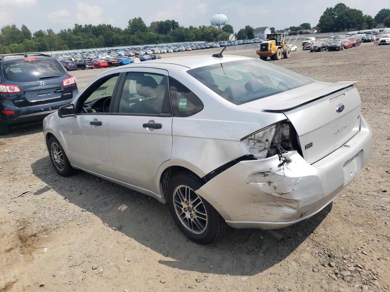 2011 Ford Focus Se - Image 2