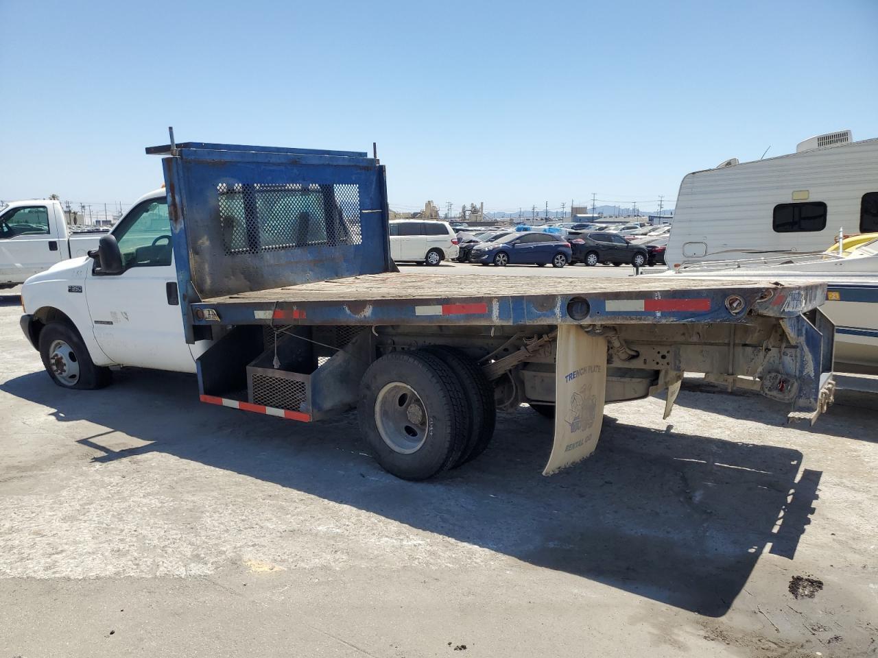 2001 Ford F350 Super Duty - Фото 2