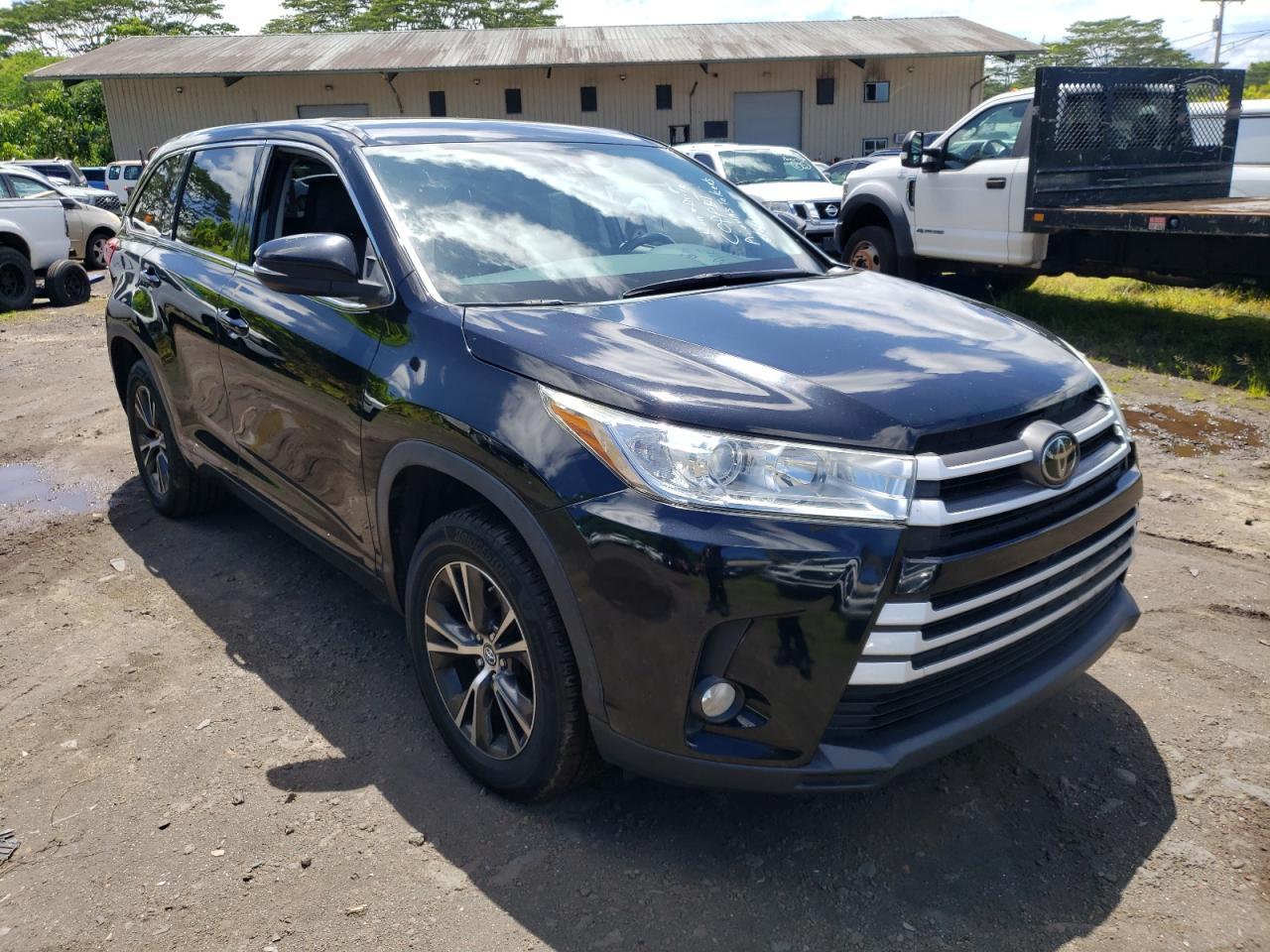 2018 Toyota Highlander Le - Image 4