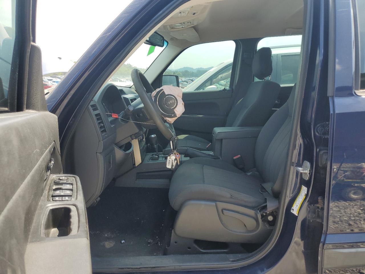 2012 Jeep Liberty Sport - Фото 7