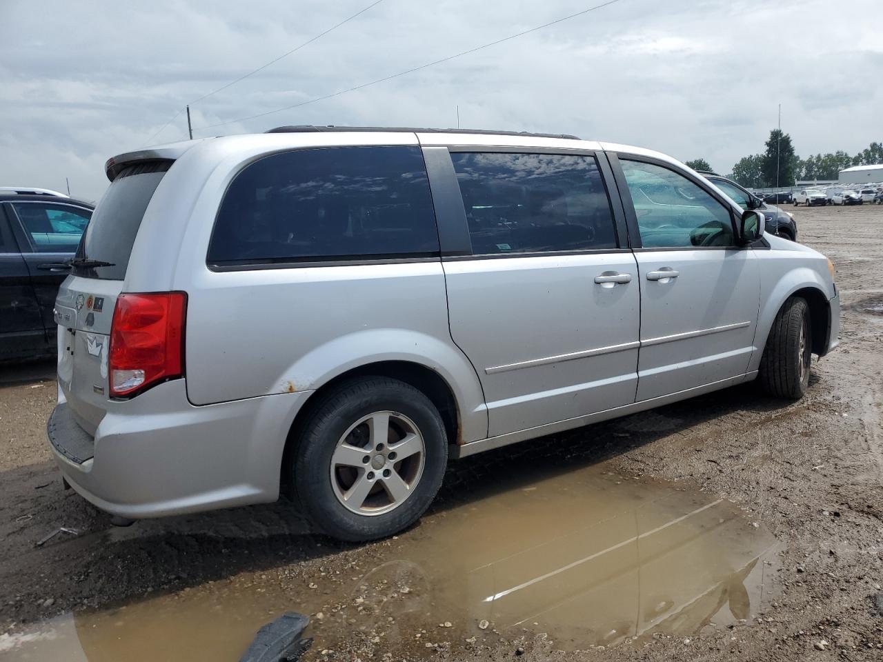 2012 Dodge Grand Caravan Sxt - Фото 3