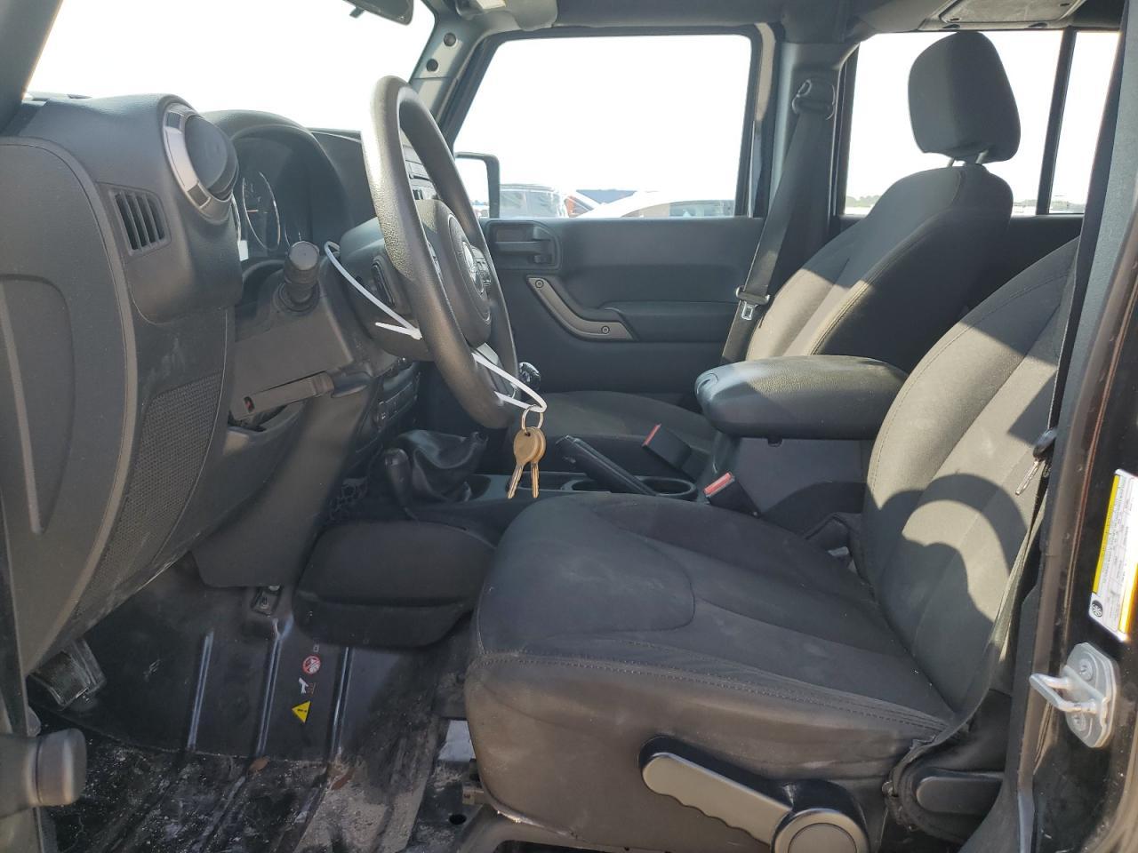 2015 Jeep Wrangler Unlimited Sport - Image 7