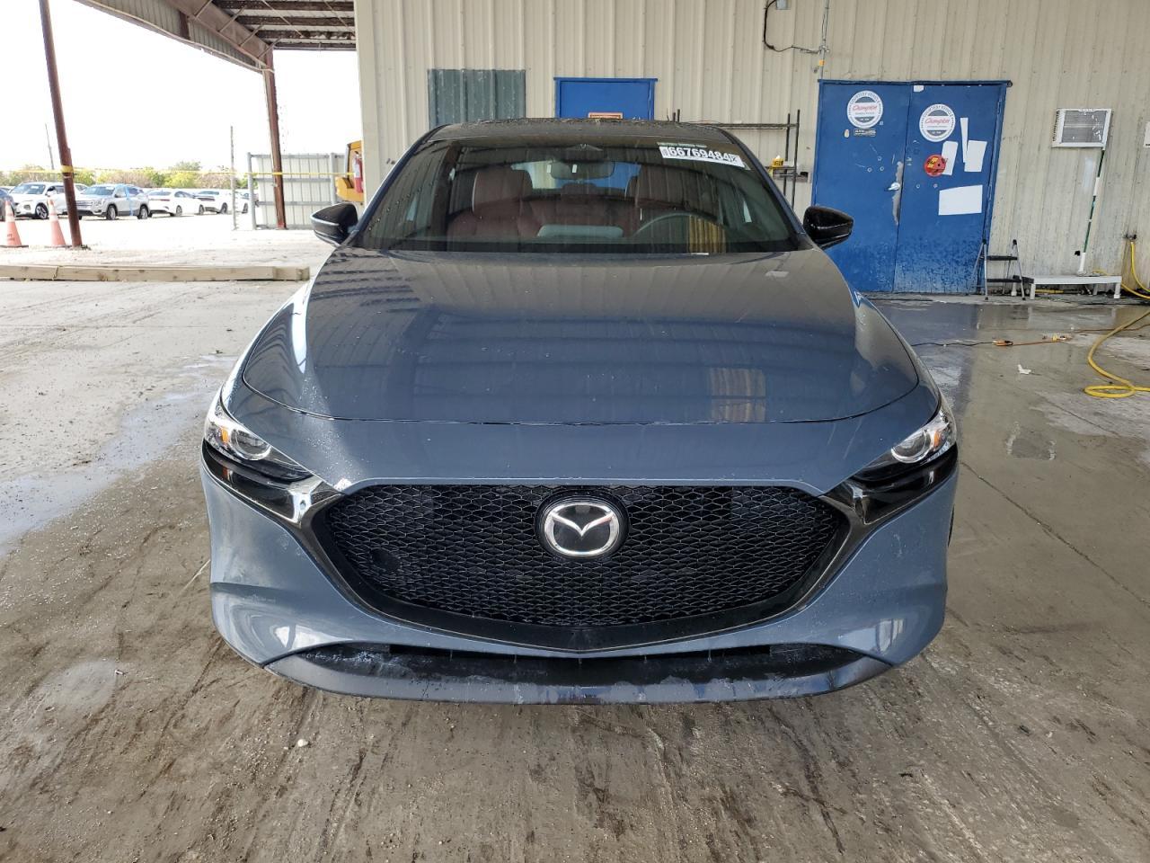 2024 Mazda 3 Preferred - Фото 5