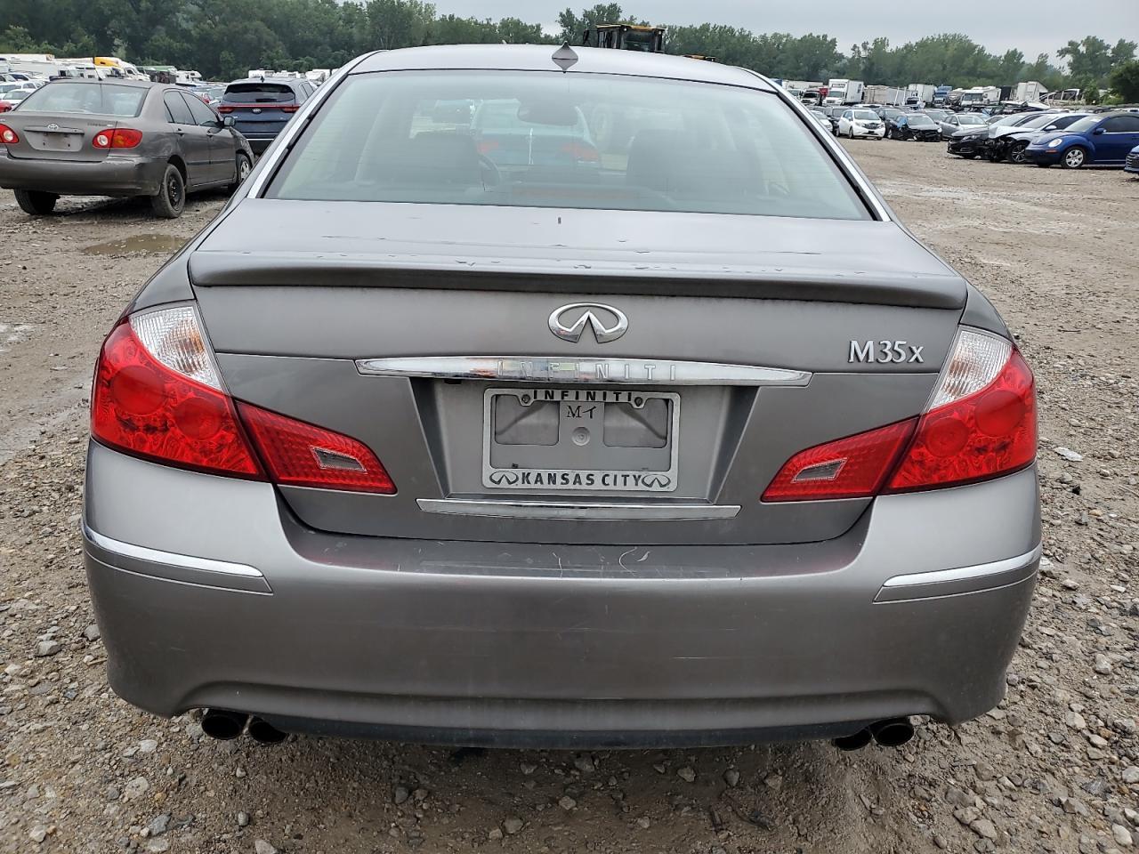 2008 Infiniti M35 Base - Image 6