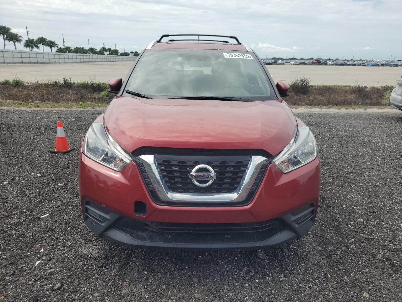 2018 Nissan Kicks S - Image 5