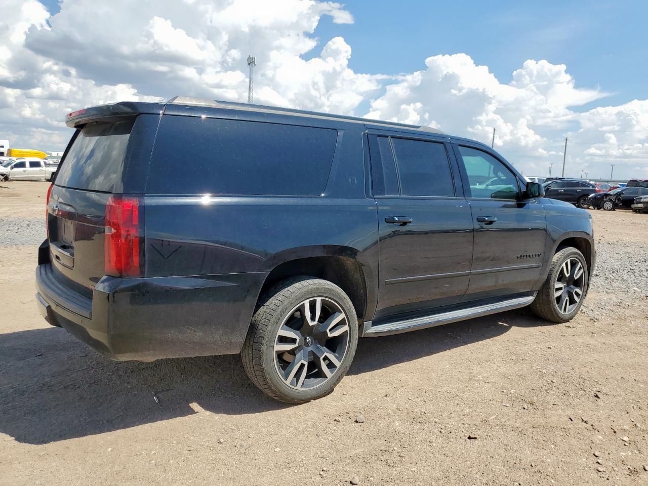2020 Chevrolet Suburban K1500 Premier - Фото 3