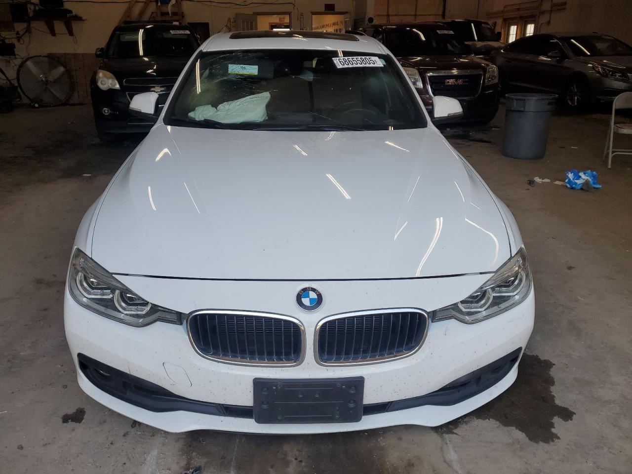 2018 BMW 320 Xi - Image 5