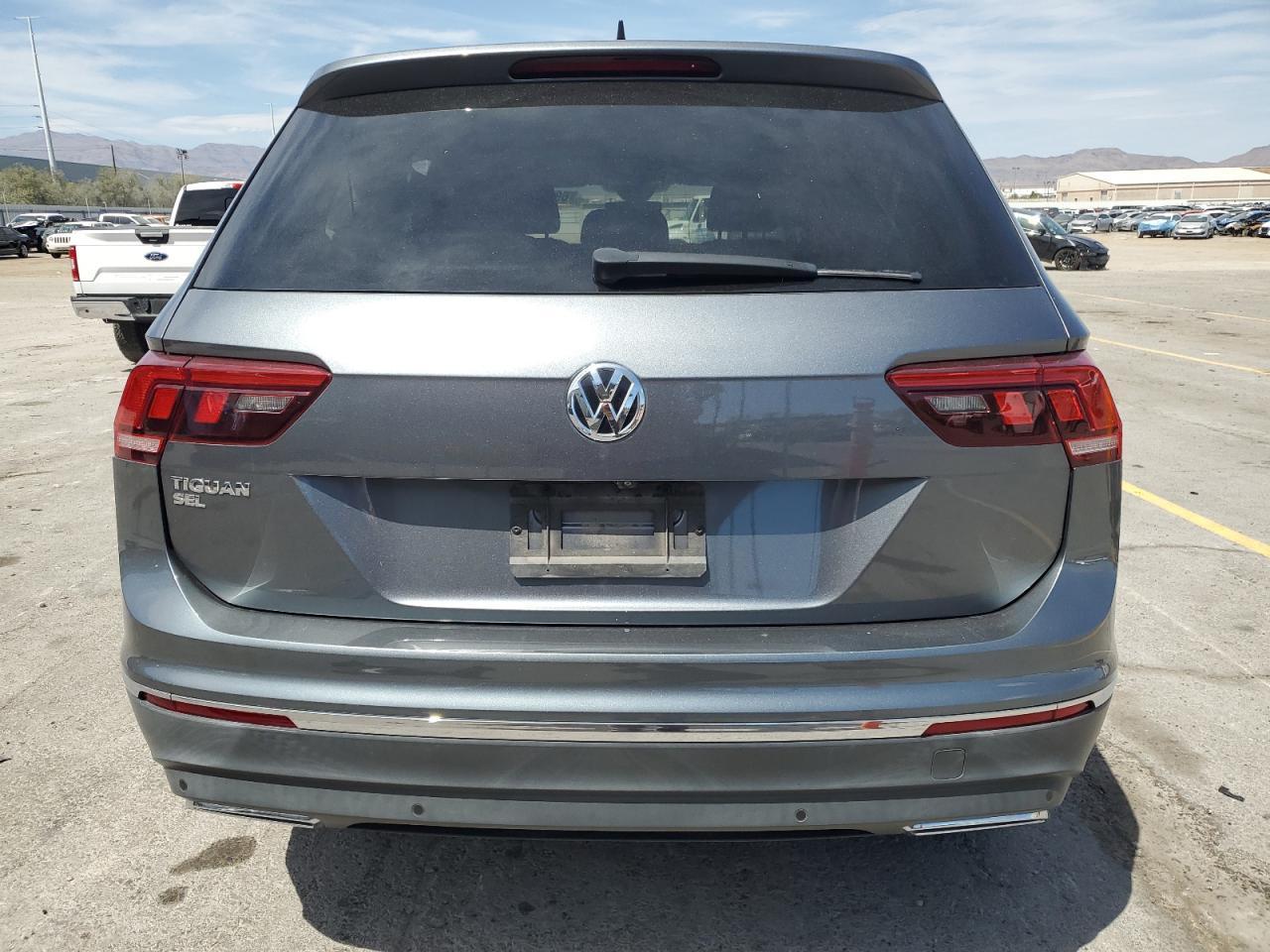 2021 Volkswagen Tiguan Se - Фото 6