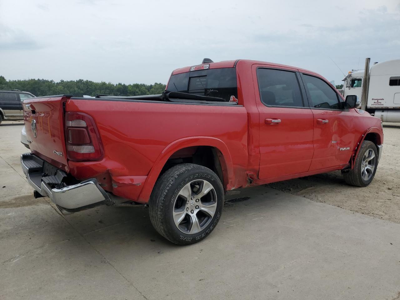 2022 Ram 1500 Laramie - Фото 3