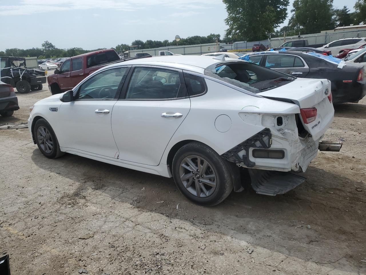 2019 Kia Optima Lx - Image 2