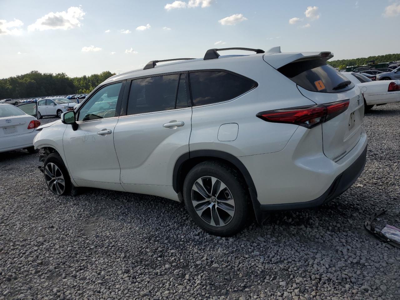 2020 Toyota Highlander Xle - Фото 2