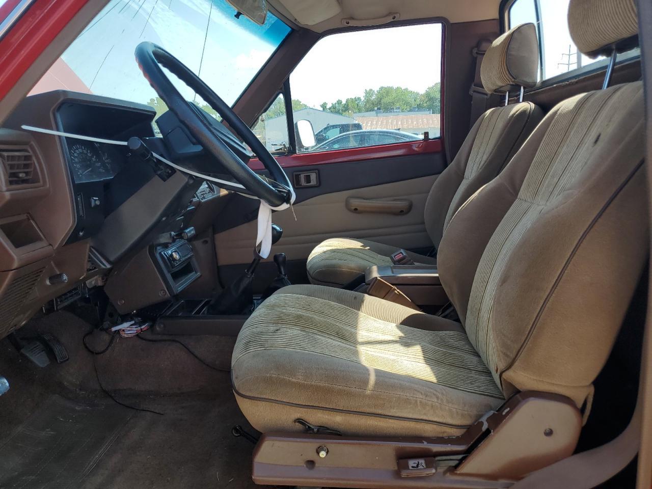 1986 Toyota Pickup Rn63 Sr5 - Image 7