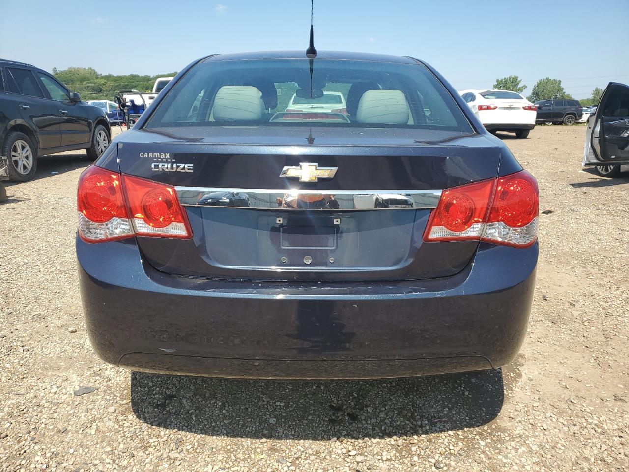 2014 Chevrolet Cruze Ls - Фото 6