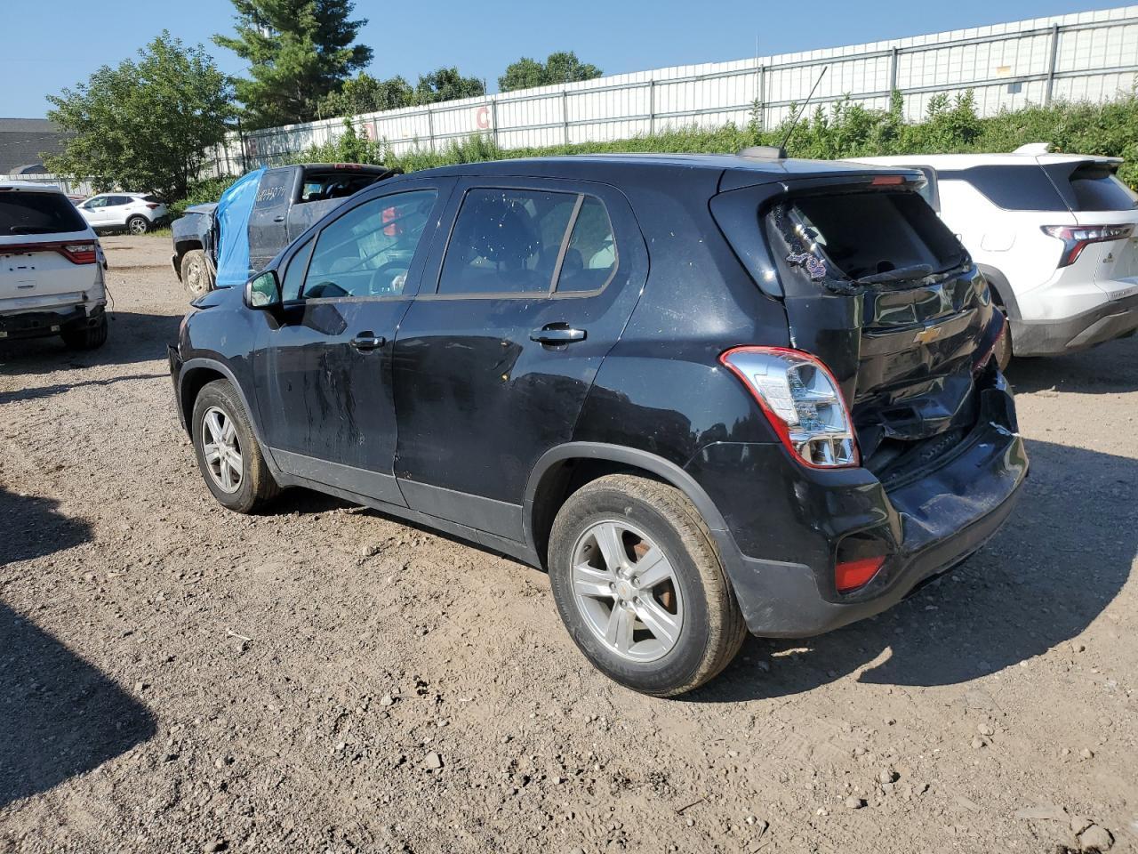 2020 Chevrolet Trax Ls - Фото 2