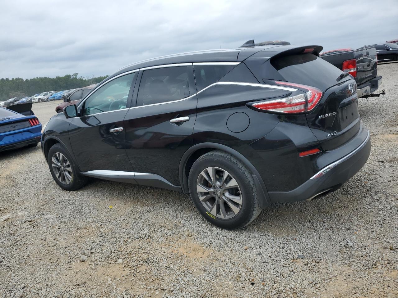 2017 Nissan Murano S - Image 2