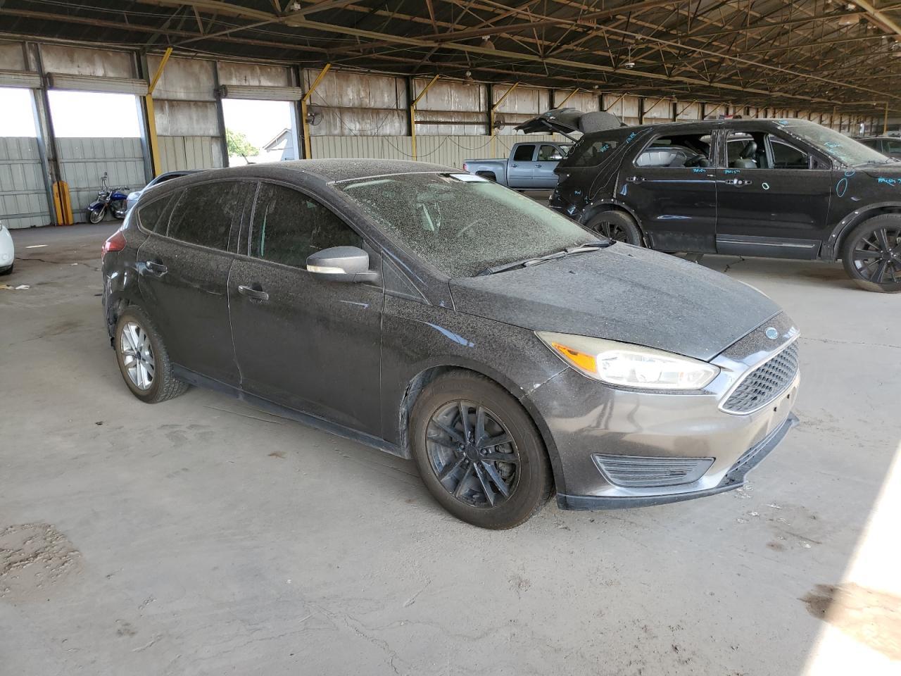 2018 Ford Focus Se - Image 4