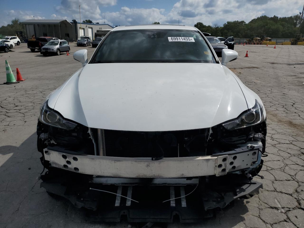 2018 Lexus Is 300 - Image 5