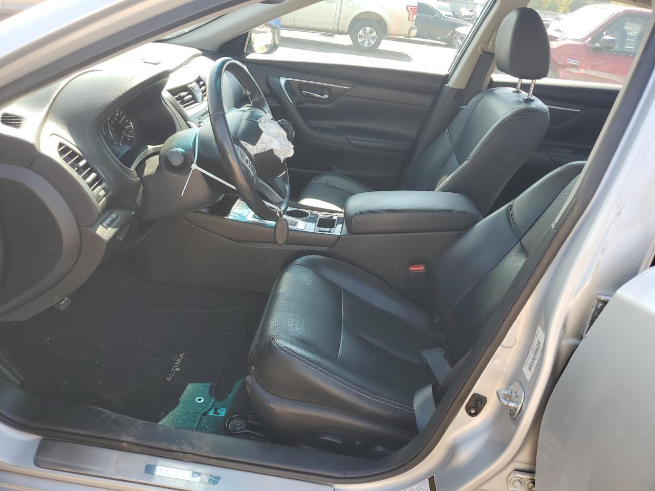 2016 Nissan Altima 2.5 - Фото 7