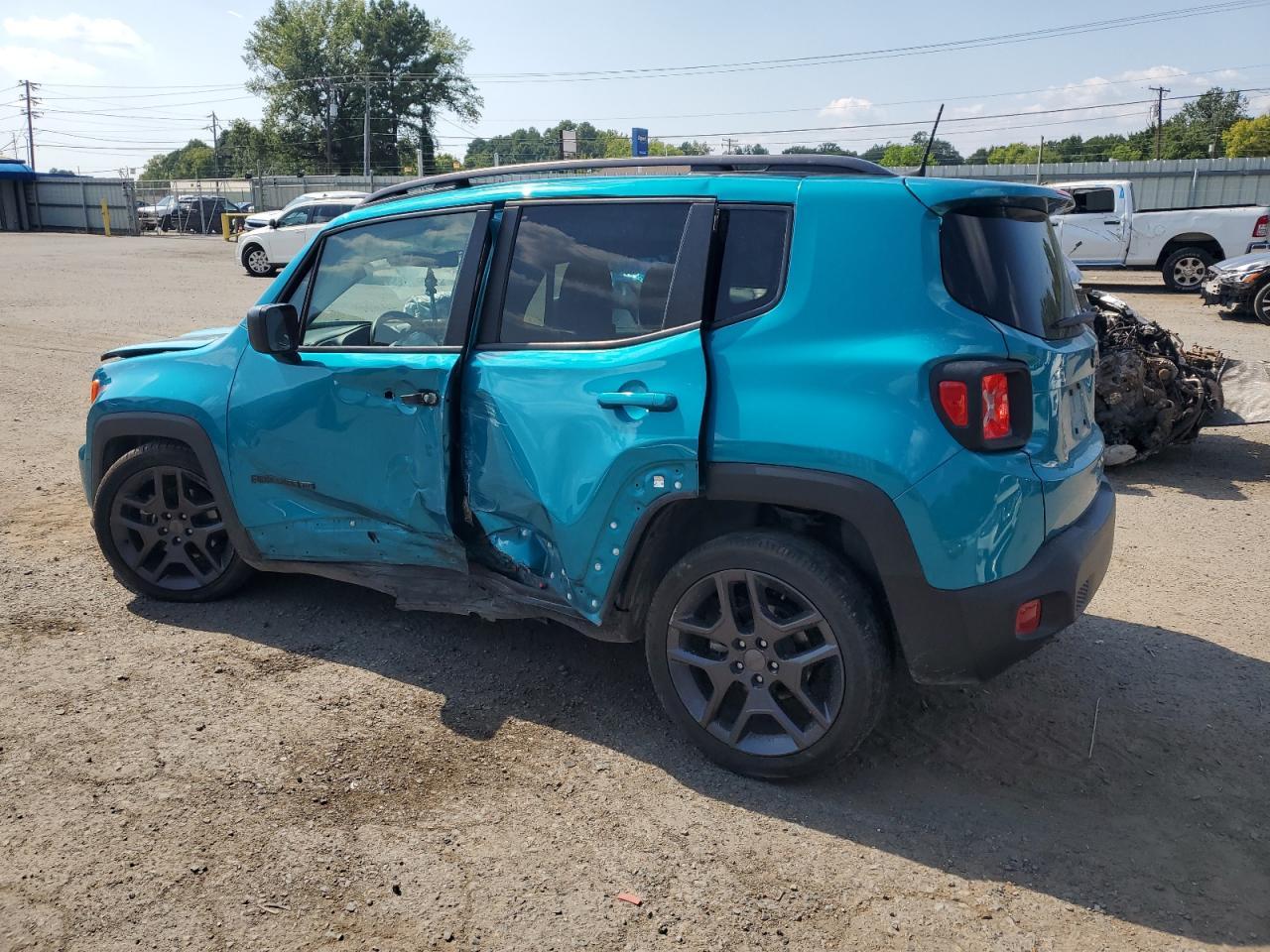 2021 Jeep Renegade Latitude - Фото 2