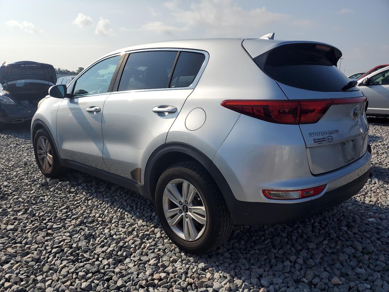 2018 Kia Sportage Lx - Image 2