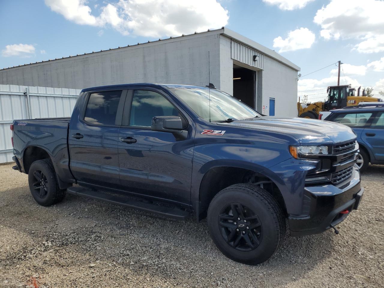 2021 Chevrolet Silverado K1500 Lt Trail Boss - Фото 4