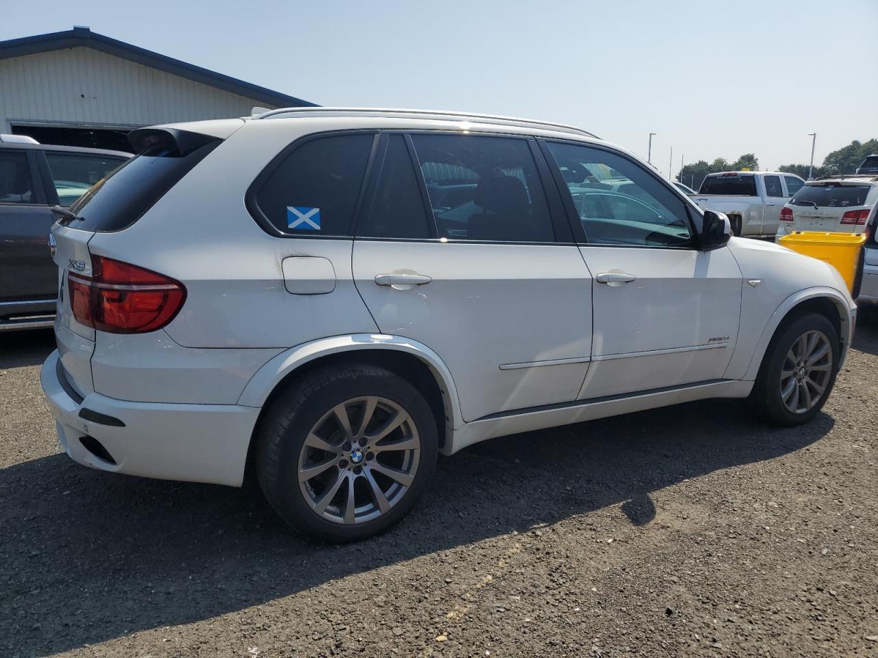 2013 BMW X5 xDrive50I - Image 3