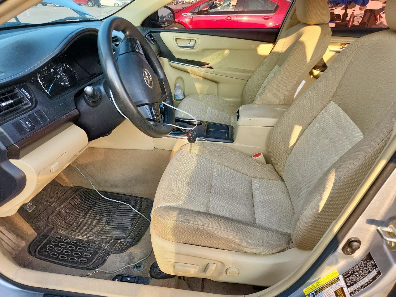 2015 Toyota Camry Le - Фото 7