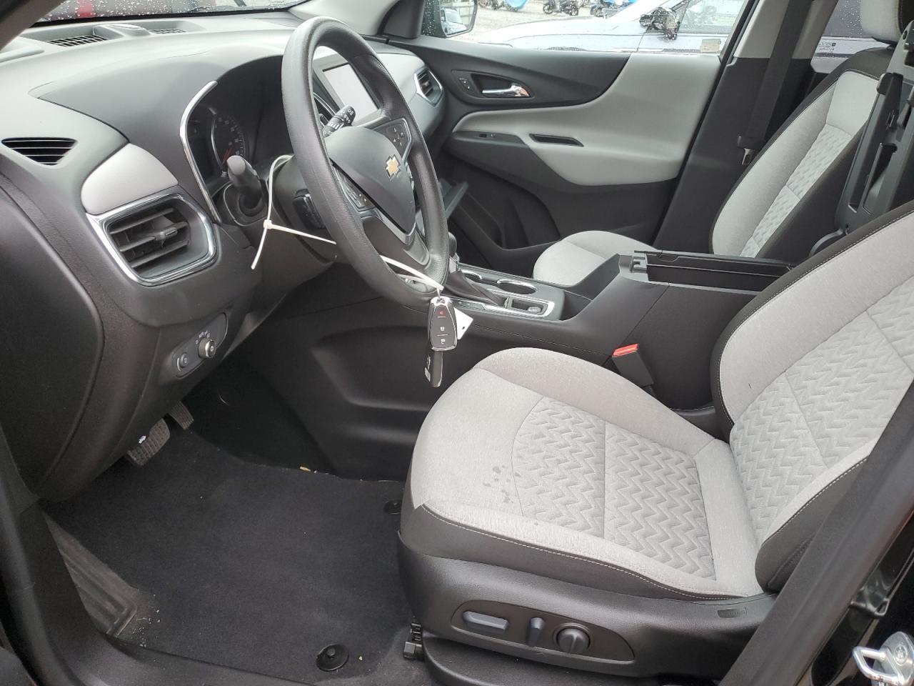 2022 Chevrolet Equinox Ls - Image 7