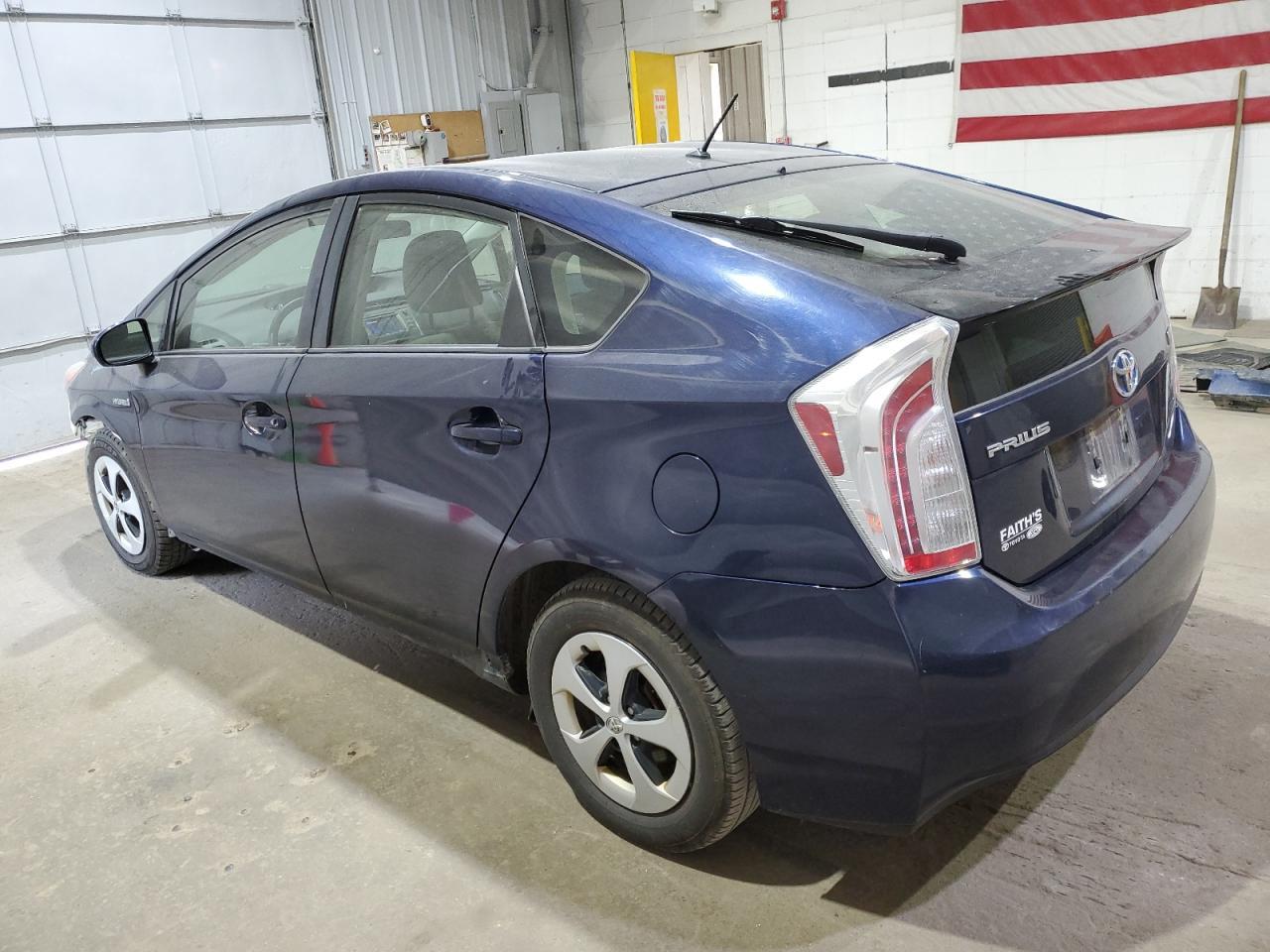 2012 Toyota Prius - Фото 2