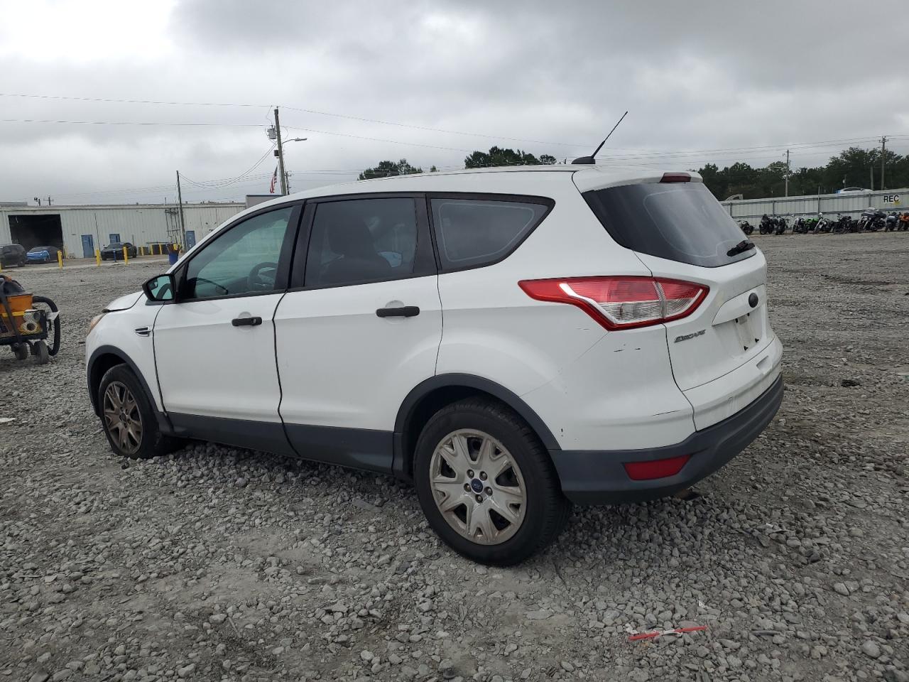 2013 Ford Escape S - Image 2