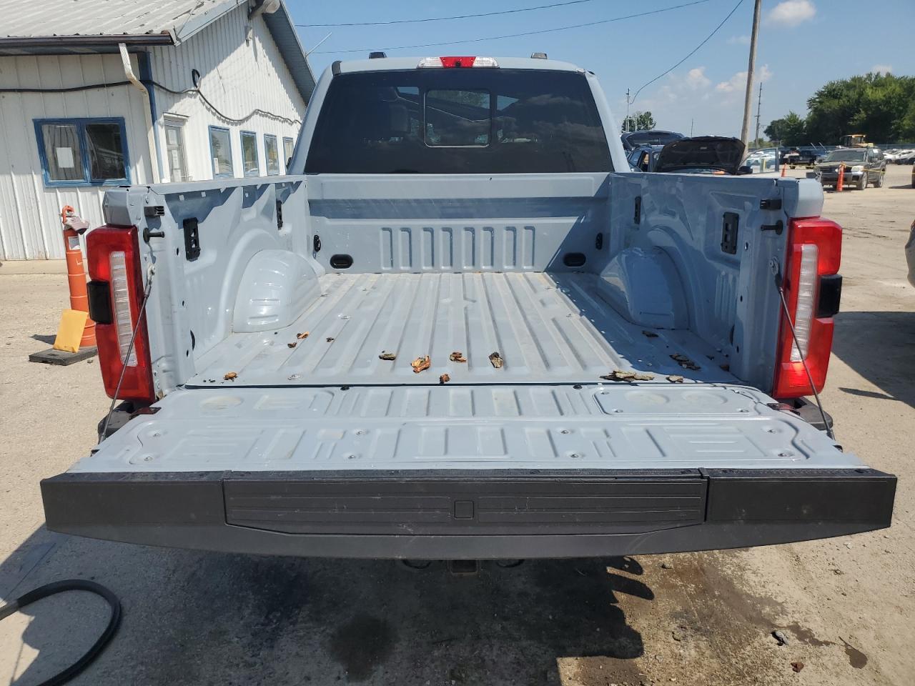 2024 Ford F350 Super Duty - Image 6
