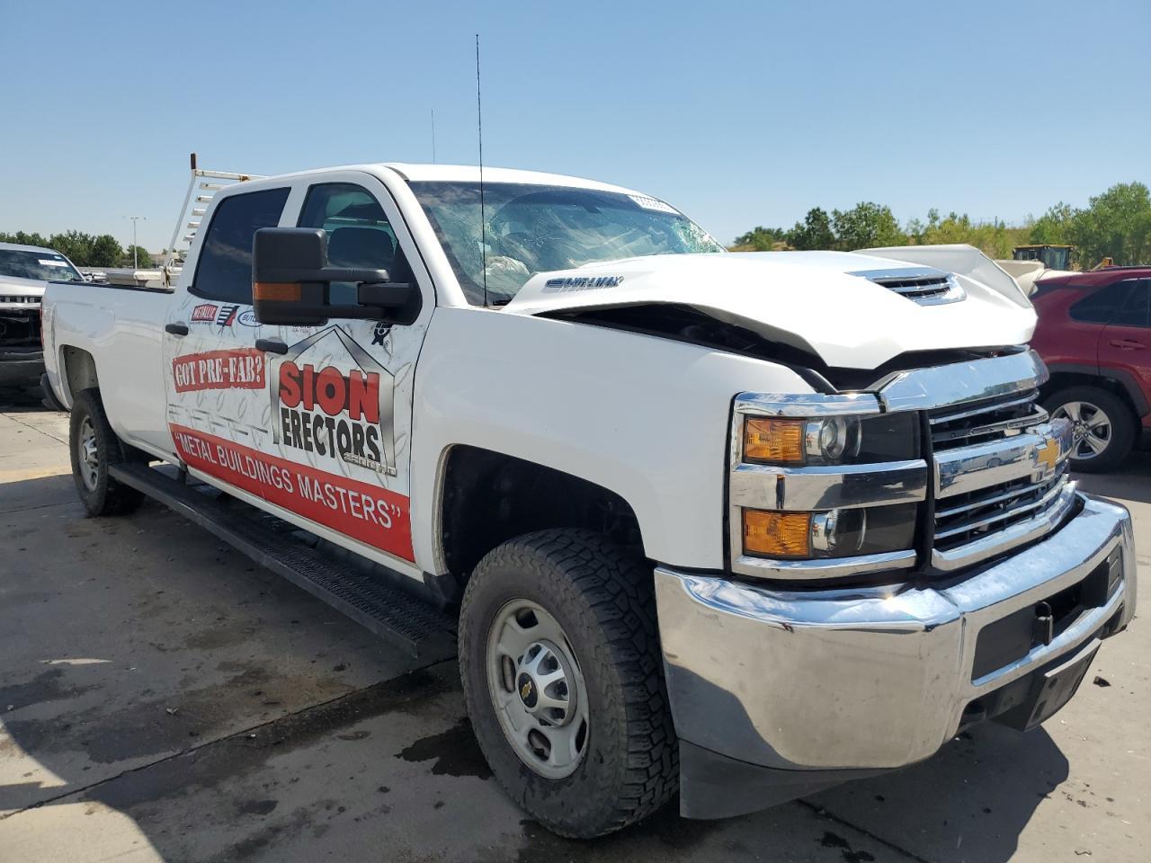 2017 Chevrolet Silverado K2500 Heavy Duty - Фото 4