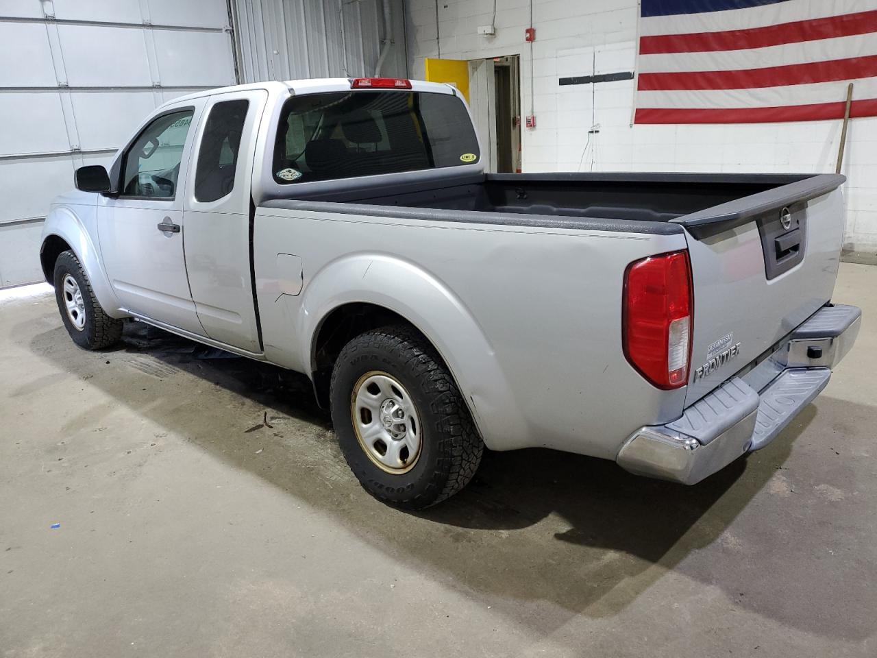 2014 Nissan Frontier S - Фото 2