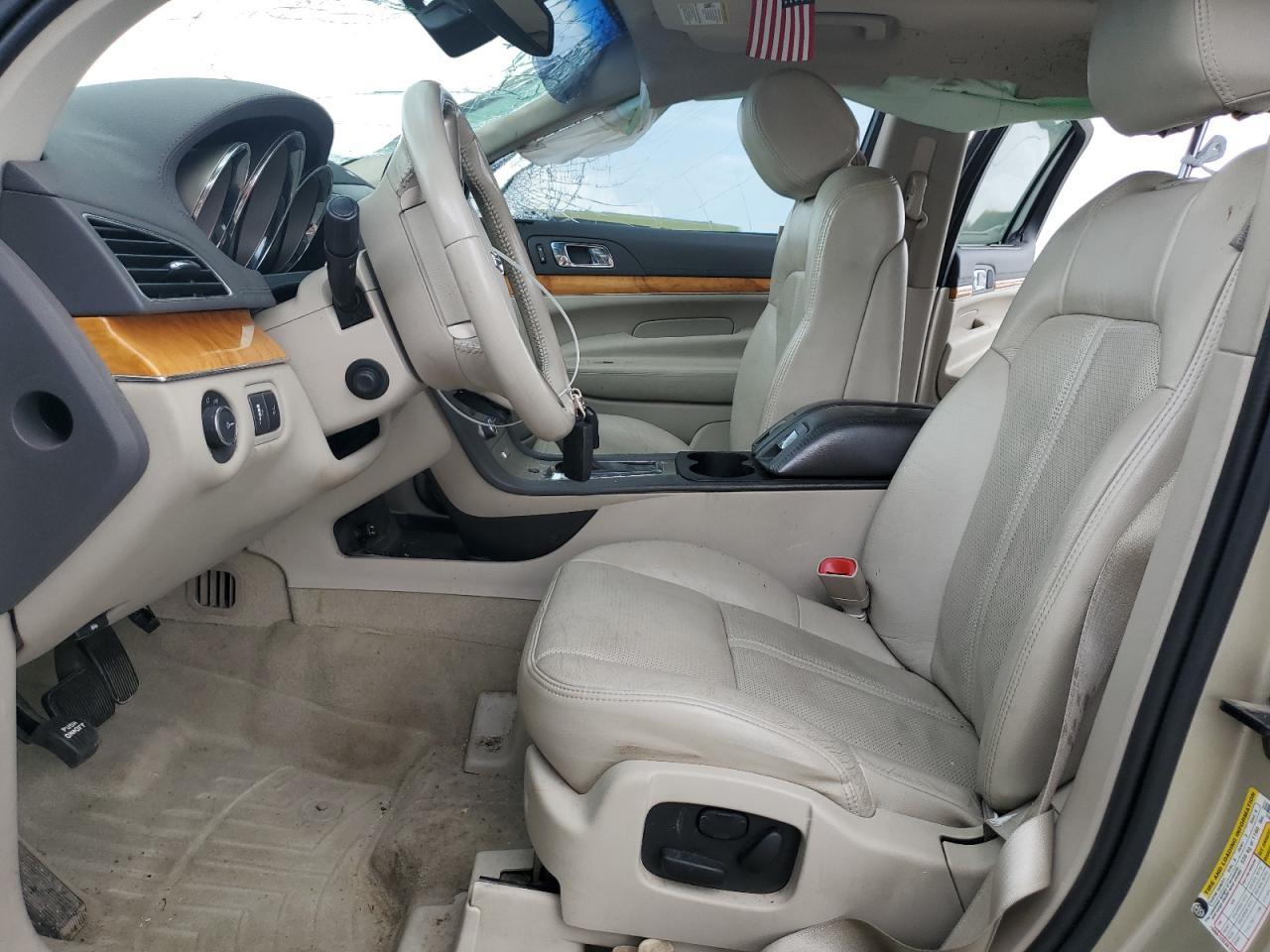 2011 Lincoln Mkt - Image 7
