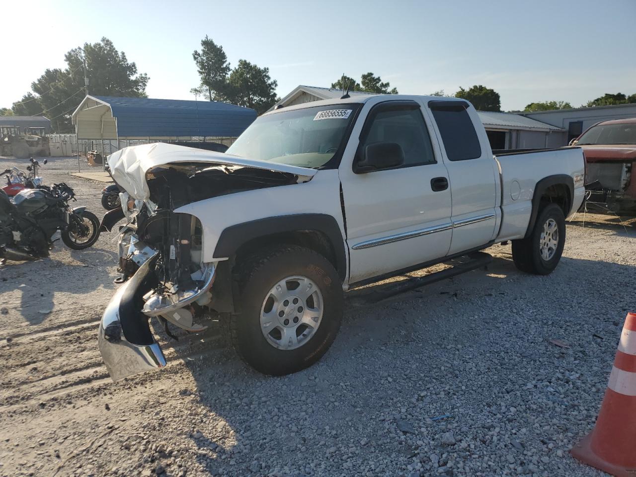 2005 GMC New Sierra K1500