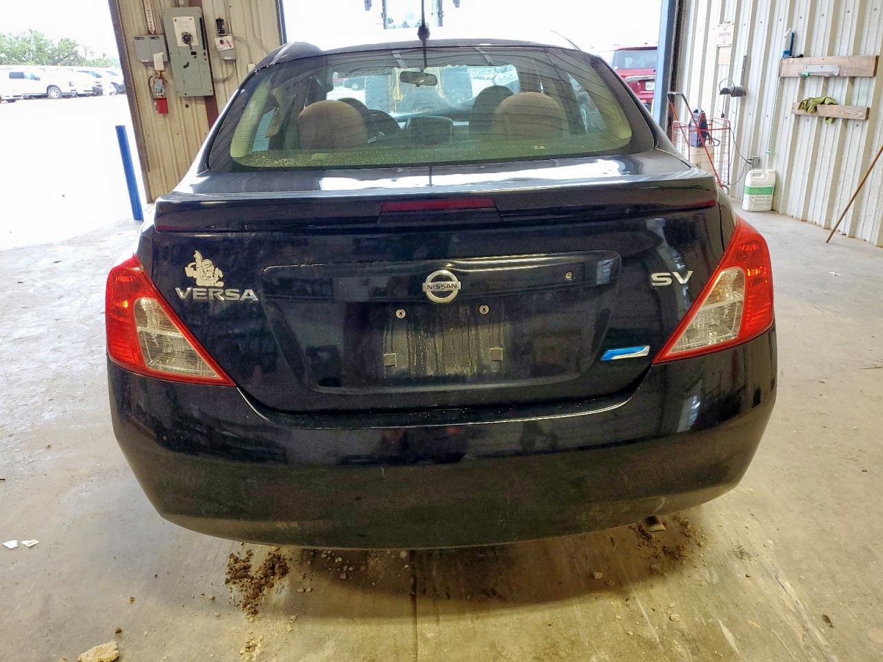 2013 Nissan Versa S - Image 6