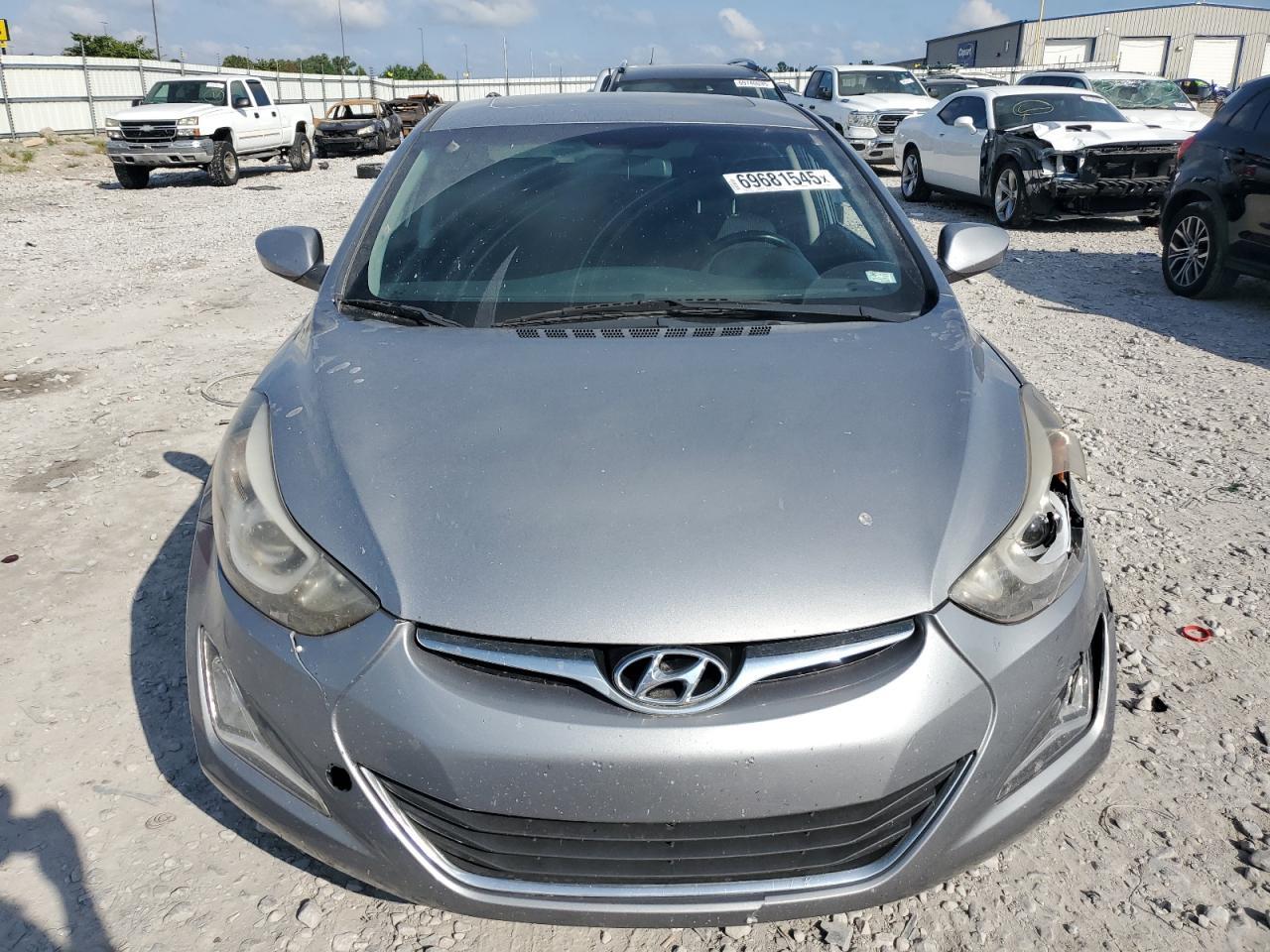 2015 Hyundai Elantra Se - Фото 5