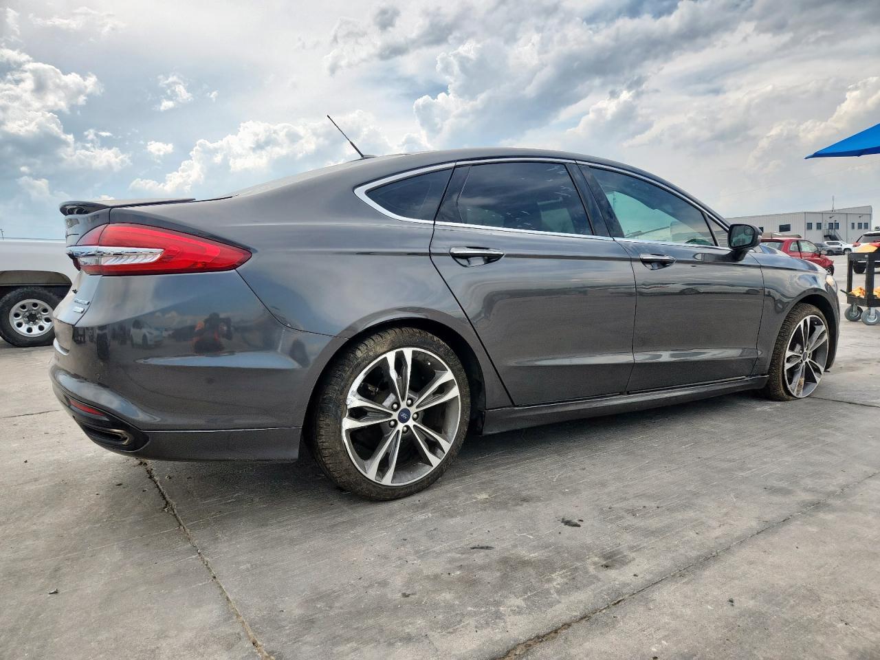 2018 Ford Fusion Titanium/Platinum - Фото 3