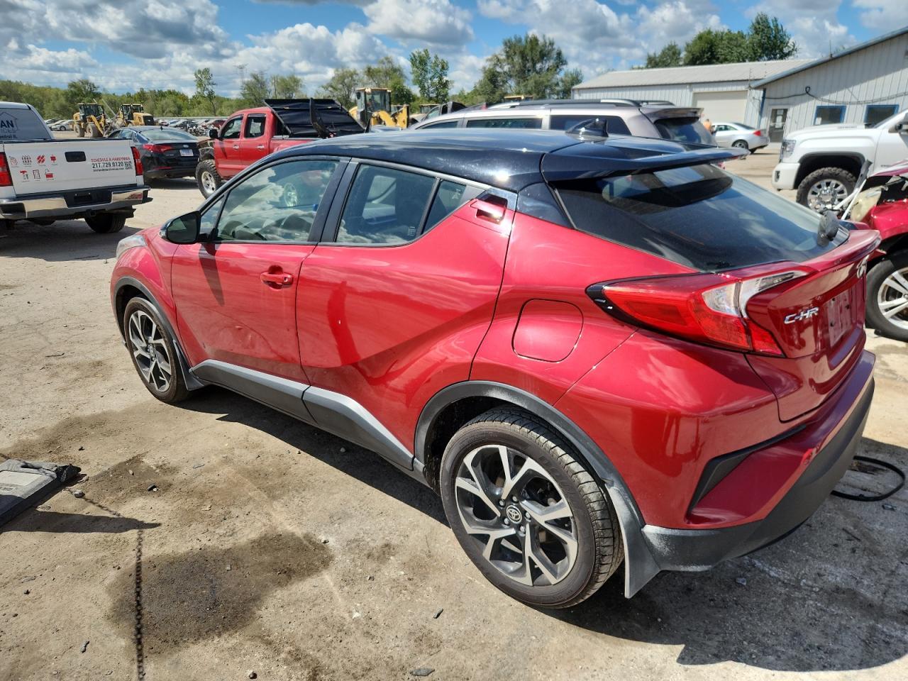 2020 Toyota C-Hr Xle - Image 2
