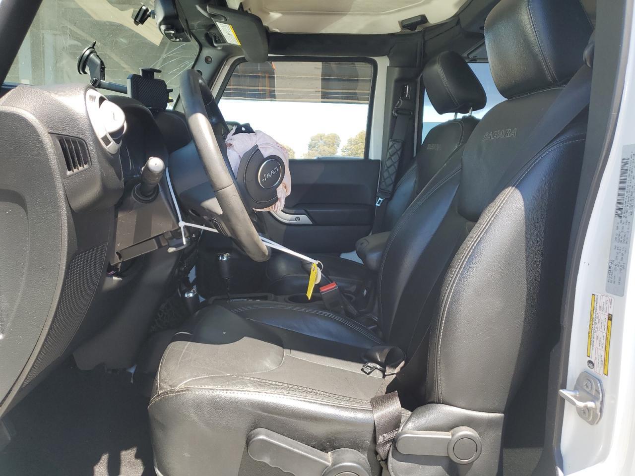 2016 Jeep Wrangler Unlimited Sahara - Фото 7
