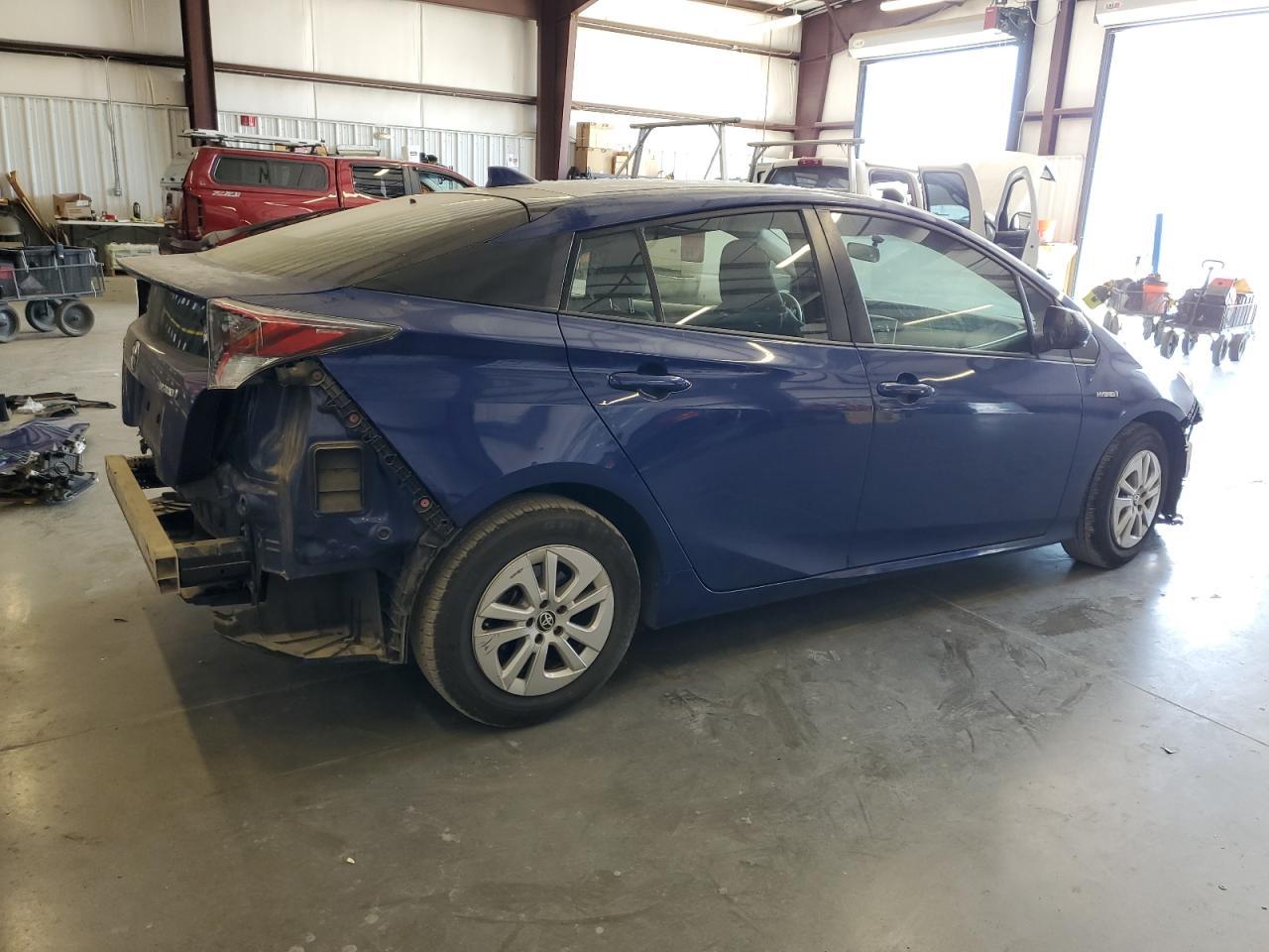 2016 Toyota Prius - Image 3