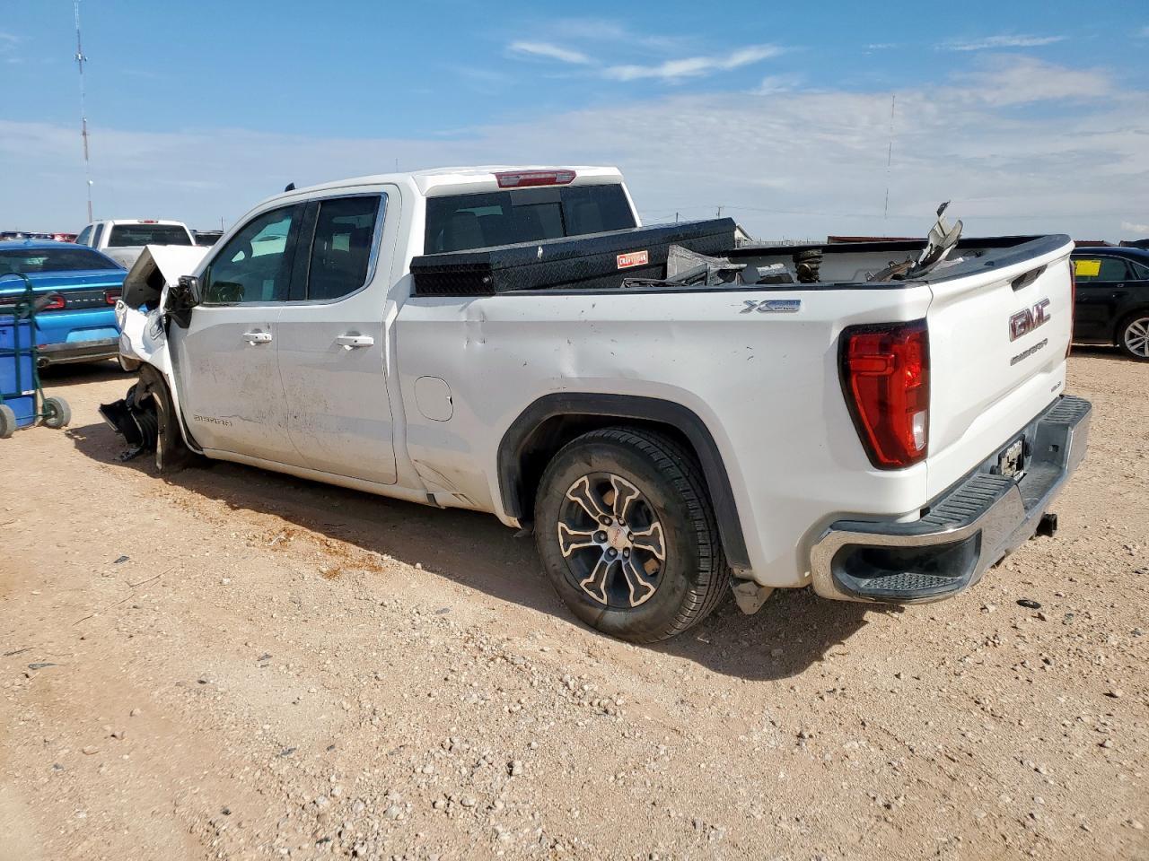 2020 GMC Sierra K1500 Sle - Фото 2