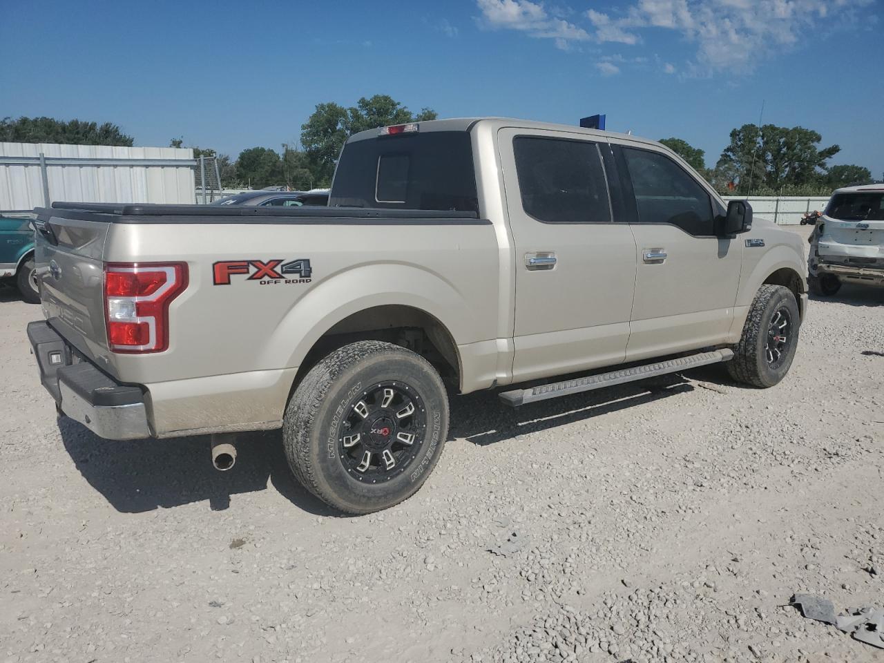 2018 Ford F150 Supercrew - Фото 3