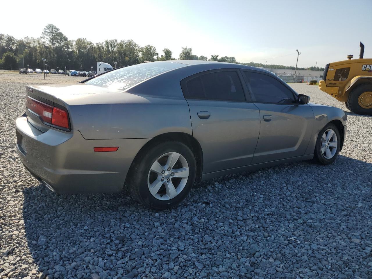 2011 Dodge Charger - Image 3