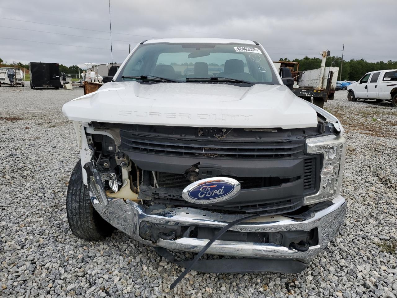 2017 Ford F250 Super Duty - Image 5