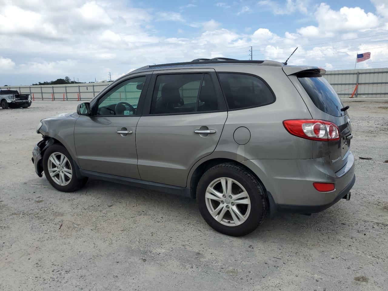 2012 Hyundai Santa Fe Limited - Фото 2